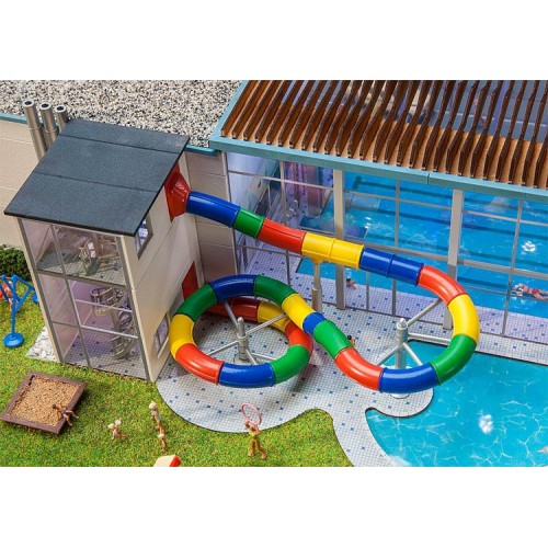 Maquette-Faller 180542-piscine Et Abris De Jardin