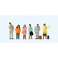 Preiser 14121 - Waiting Travelers 6/
