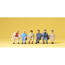 Preiser 14145 - Seated passengers      6/