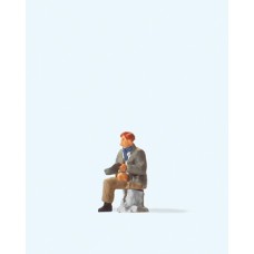 Preiser 29096 - Sitting Disabled Person