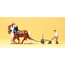 Preiser 30431 - Farmer w/plow 2 horses