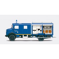 Preiser 31168 - MB LA 911 fire truck
