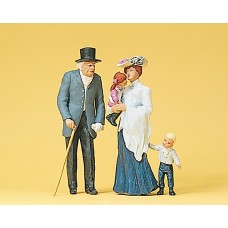 Preiser 45066 - Old man woman & children