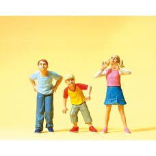 Preiser 45143 - Children Playing 3/