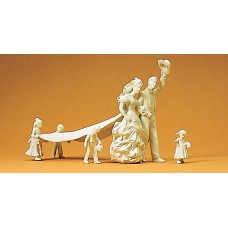 Preiser 45180 - Wedding cple/children  6/