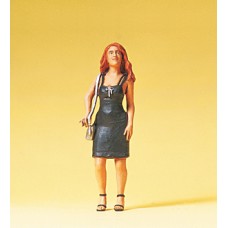 Preiser 45509 - Young Woman Standing