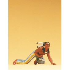 Preiser 54612 - Indian warrior crawling