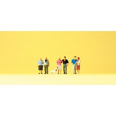 Preiser 79209 - Couples & Dog 6/