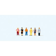 Preiser 79222 - Standing Women